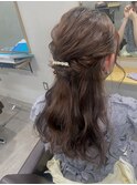 パーティーヘアセット波まきウェーブ編み込みハーフアップ