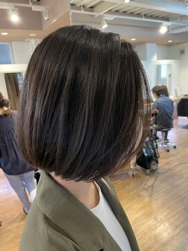 ブリング バイ スノードロップ 吉祥寺(BRING by Snowdrop) ウルフ/マチルダボブ/ピンクベージュ/インナーグレージュ/吉祥寺