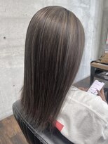 ガルボ ヘアー(garbo hair) #高知美容室 #ナチュラル #ハイライト #グレー #ベージュ #20代