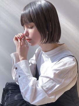 サーカス バイ ビュートリアム 青山(CIRCUS by BEAUTRIUM) 20代30代40代　ボブ　ミニボブ　前髪あり　暗髪　丸顔　面長