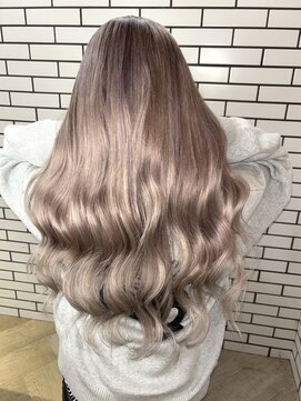 ラフ バイ マグ 南松本(R.A.F. by Mag) ハイトーンミルクティーベージュシールエクステ