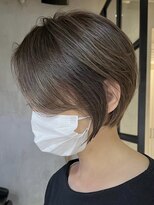 ジュイール(jouir) ショートカットショートボブハンサムショートグレージュカラー