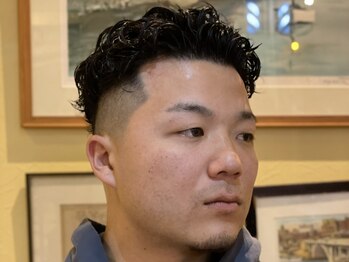 エルエー 近江八幡店(L.A)の写真/【近江八幡・滋賀県】再現性が高いメンズパーマで朝のスタイリングも簡単に！忙しい朝の時短にも◎