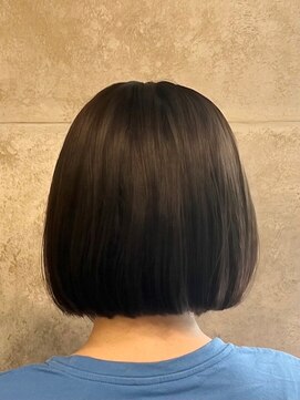 ユキオ ダル(Yukio Dal) 大人可愛い小顔前下がりボブ×ナチュラルボブ×ミニボブ20代30代