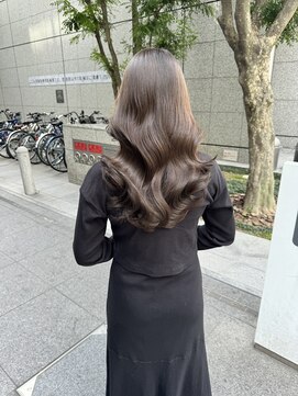 エレリー 栄店(EleRe) EleRe 栄/名古屋/髪質改善/縮毛矯正/カラー/レイヤーカット