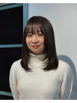 リンドリンド(Lindo Lindo) ナチュラルレイヤーカット