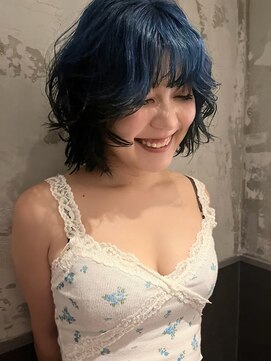 キャロルガーデンズ ボコカ 表参道(Carroll Gardens bococa) ルーツカラー、ブルー