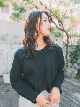 フランズ いわき(FLUNS) デザインカラー/レイヤーカット/ウェットヘア/オリーブベージュ