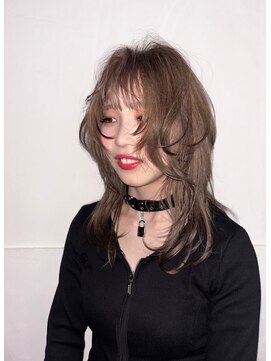 ナービス(NARVIS) ゆるふわレイヤー/ミルクティーブラウン【アシスタント担当】