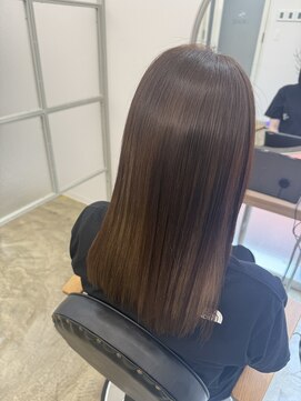 シキ サカイテン(SHIKI) ブリーチ毛でもうるつや髪へ