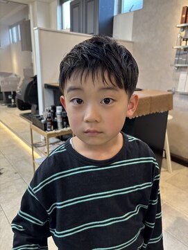 ファイブ ノーヴル カラット(5 Noble ct.) お子さまツーブロックカット！