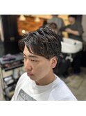 フェザーショートｘ刈り上げセンターパート