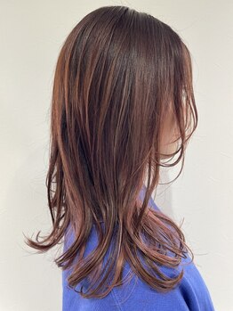 幅広い年代のお客様への似合わせ提案が人気の秘訣☆お客様の“なりたい”を叶えてくれる技術力の高さも◎