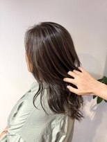 ミア 立川駅(MIA)&nbsp;白髪ぼかしハイライトグレージュ系