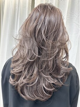 エトワール(ETOILE) レイヤーカット/バタフライカット/海外レイヤー/カーテンバング