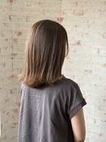 アカイトビラ ヘアケアサロン(AKAI TOBIRA Hair Care Salon)&nbsp;外ハネボブ×ハイライト