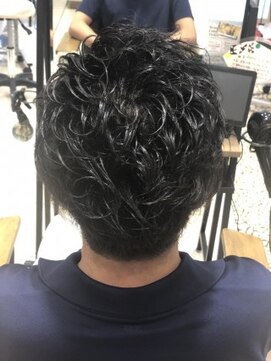 クアトログランシュ ひたちなか店(QUATRO×GranCieux) メンズショートスタイル