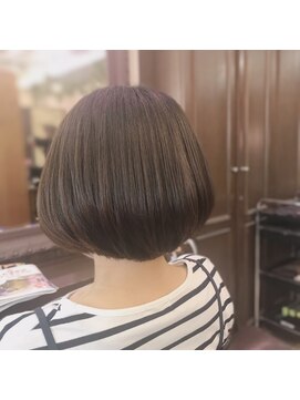 シェリー(Cherie) 丸っと丸みショート