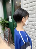 刈り上げショート＿シルバーインナーカラー