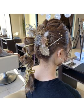 ウィーブリスタ(Weve Rista) ポニーテールアレンジ