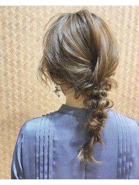 ヘアールーム プリズム(Hair room Prism) ウィッグアレンジ