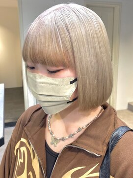 ベレーザ 渋谷(BELEZA) 3664ニュアンスカラーシルキーベージュハイトーンカラー艶髪ボブ