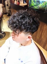ラルゴ ヘアーワークス(LARGO HAIR WORKS)