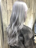 グロウトヨサキワン(GLOW TOYOSAKI ONE)&nbsp;憧れのサラサラホワイトシルバー