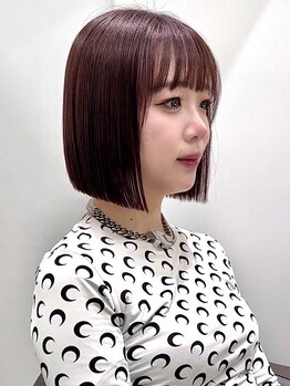 ヴィヴィー 福岡天神店(VIVIE)の写真/人気の韓国ヘア×レイヤーカット技術で理想のスタイルに◇顔周りのカット技術で周りに褒められるスタイルへ