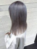 ルノン シェリー(LUNON cheliy) ホワイトシルバー/ブリーチカラー/ブリーチ複数回