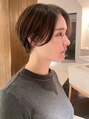 トップヘアー ミカワアンジョウ 安城(TOPHAIR MIKAWA ANJO)&nbsp;センターパートとまとまった襟足が可愛いコンパクトショート