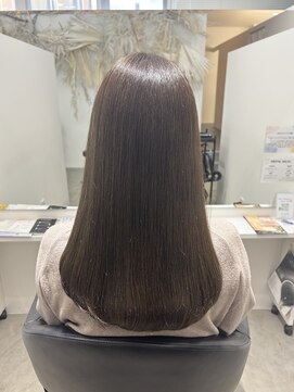 イレス 新札幌店(IRESU) ドレスヘア/アッシュブラウン/髪質改善