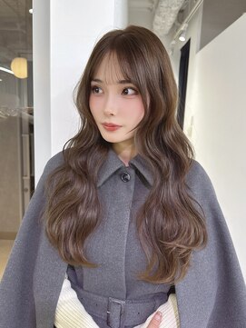 キティー(kiti) ハイレイヤー/ウェーブヘア