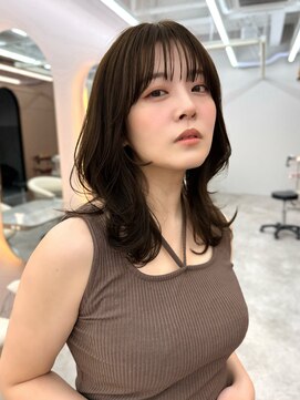 ロンドイディールバンダイ 新潟万代(Lond ideal) ウェーブミディアムメルティカラー似合わせカット