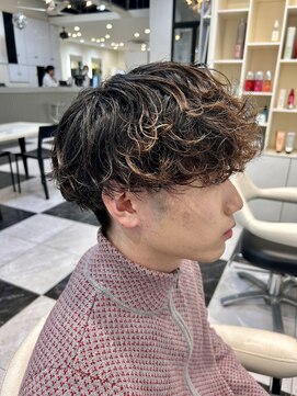 テテ(TETE) 外国人風パーマ/マッシュ/刈り上げ