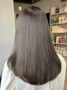 ディーエックス ウエスト(Dxxxx WEST) グレージュカラー［韓国/顔周りカット/レイヤーカット］