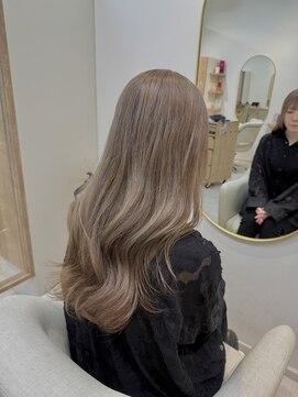 シアアルン 新小岩店(SHEER alun) ミルクティーカラー