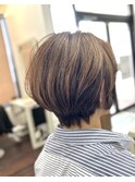 後頭部にしっかり丸みを出したショートボブスタイル☆
