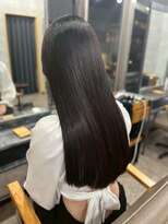 ソイクフ(SOY KUFU)&nbsp;大人可愛い20代30代40代◎小顔に見せるツヤ感黒髪ロング