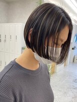 ロエム(Loem)&nbsp;ボブハイライトカラーグレージュ透明感カラー