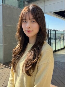 ランド(RaND) 美髪レイヤーカット/顔まわりレイヤー/くびれミディアムレイヤー