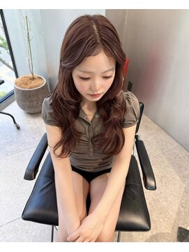 ペレ 梅田(PELE) イメチェン/ピンクベージュ/アンブレラカラー/前髪/梅田