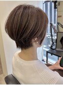 すっきり襟足の上品ショート
