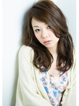 アズーア ヘアーアンドスパ(azure hair&spa) クールルーズセミディ　【横浜駅】