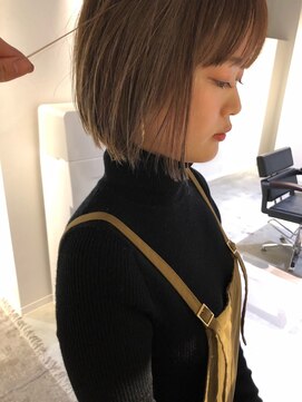 ルーム(Loom.) ハイライト透明感ベージュ【Loom./明治神宮前/原宿/表参道】