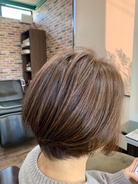 美容室 フォーリア Foglia スリークショート☆