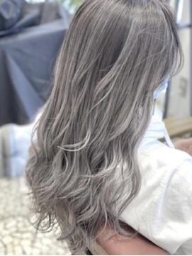 クアトログランシュ ひたちなか店(QUATRO×GranCieux) ミルクティーグレージュ