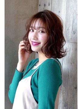 クシュ 所沢東口店(kusyu...) 大人かわいい#美髪#ネビージュ#ホワイトグレージュ#こなれミディ