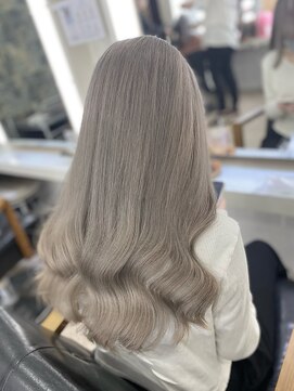 アベリア(Abelia) 【Abelia】　グレージュ　☆　担当　しおん