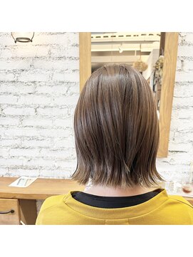 ヘアスタジオ クランプ(Hair studio CLAMP) ［CLAMP］切りっぱなしてないボブ